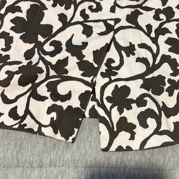 J. Crew Stretch Floral Pattern A-Line Mini Skirt With Zipper Size 6 - Picture 7 of 9